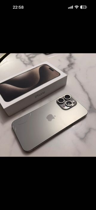 iPhone 15 pro Max 512 GB