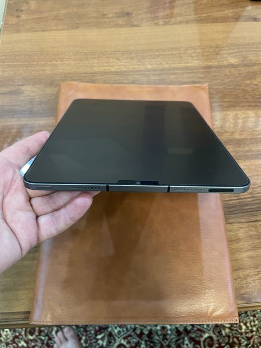 Ipad Pro M1 - СИМ-карта - 512 (коробка+док)