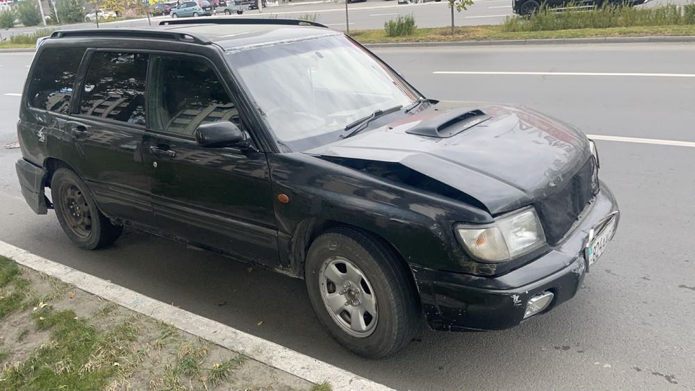 Продам субару форестер
