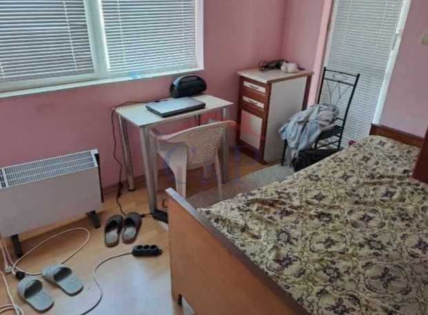 Продава се Тристаен апартамент в Велико Търново, Център - 62 кв.м за 1452 €/кв.м - Снимка #3