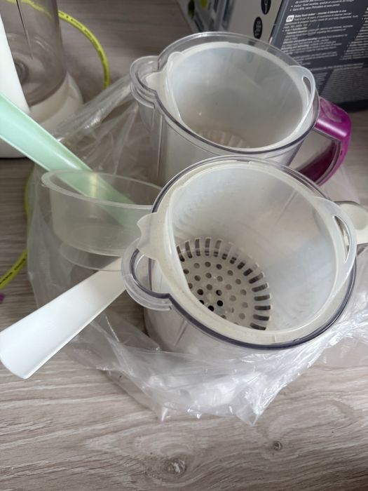 Продам детский блендер/ пароварка и блендер 2 в 1)