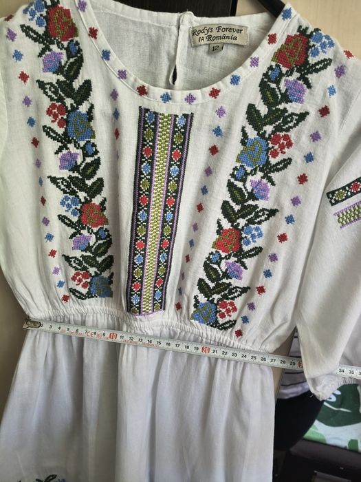 Rochiță IE tradiționala 7 ani