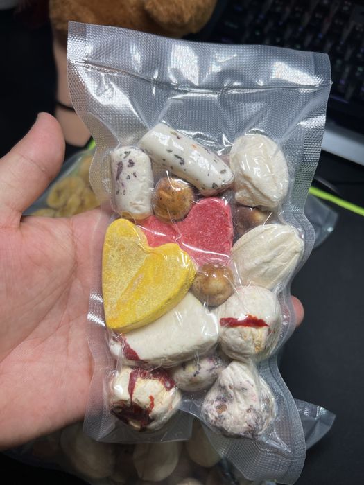 Optom qurt , quruq meva