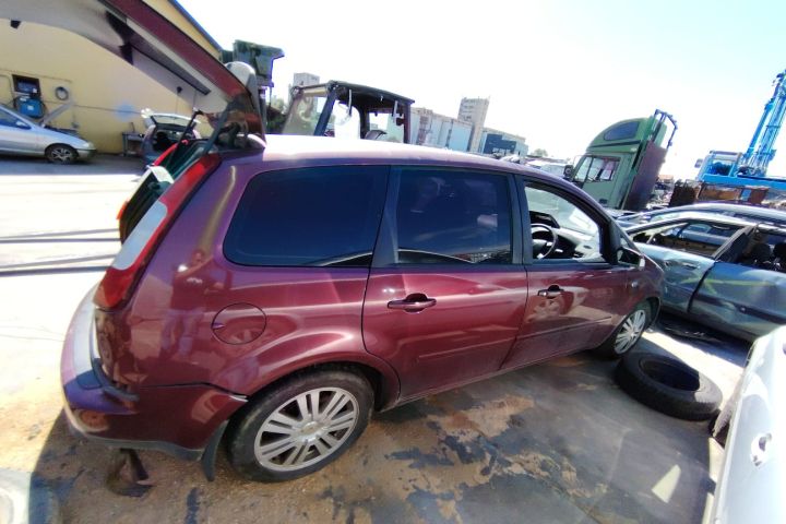 Piese Ford C-Max prima generatie