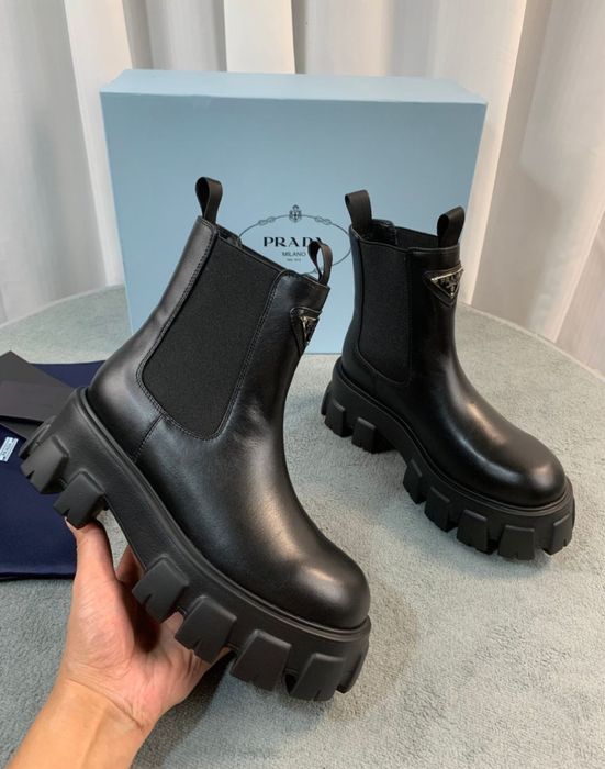 Дамски боти Prada