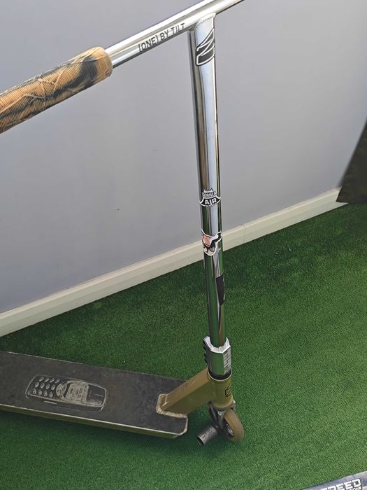 Кастомный трюковой самокат