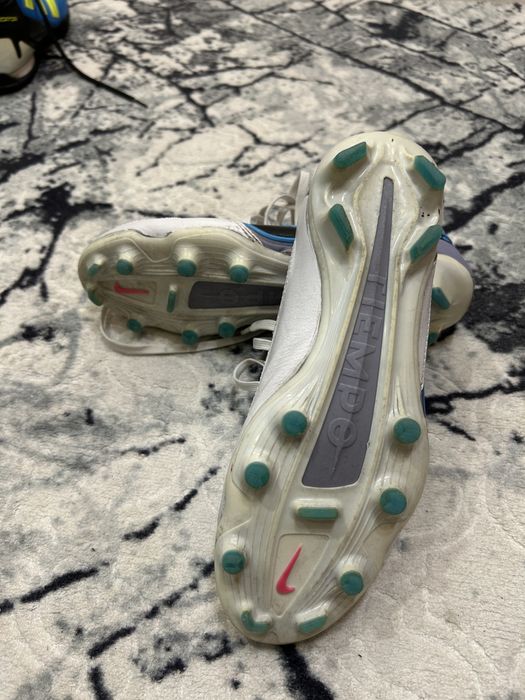 Футболи обувки - калеври