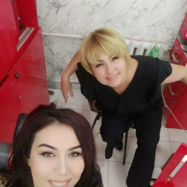 Обучение ногтевому сервису.