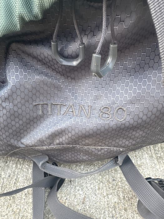 Rcsac de munte  terra incognita profesionale  titan 80. Mountain 80
