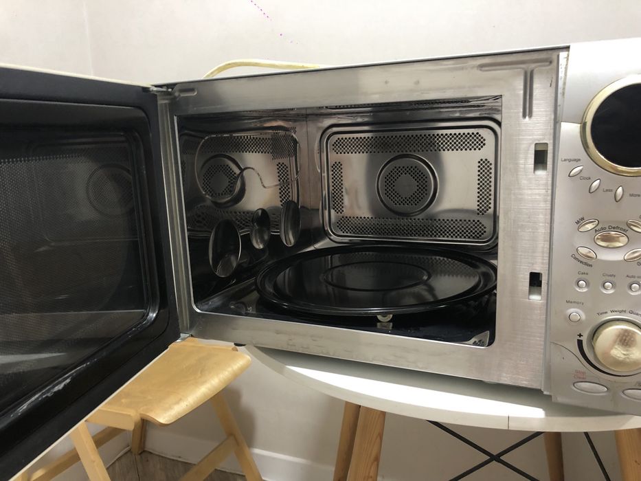 Микравалновка Daewoo 3D power