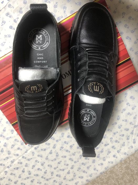 Женская обувь размер 38