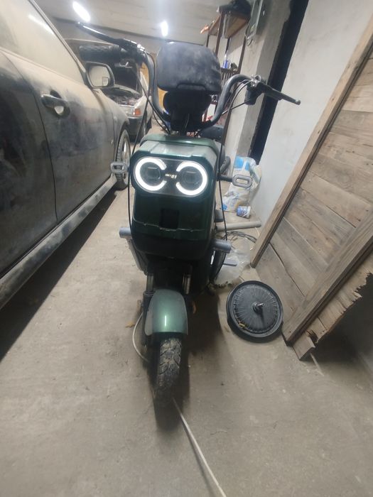 Продам скутер танк