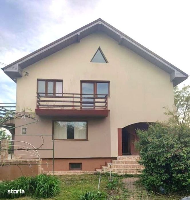 Casa spatioasa in Dragotesti – oaza de verdeata