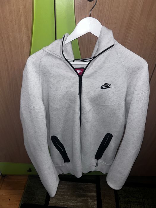 Compleu Nike Tech Alb