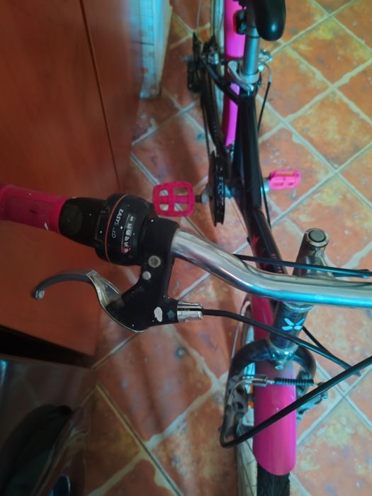 Pachet Complet: Bicicletă copii B'TWIN Original 20" + Cască + Coș + Roți ajutătoare
