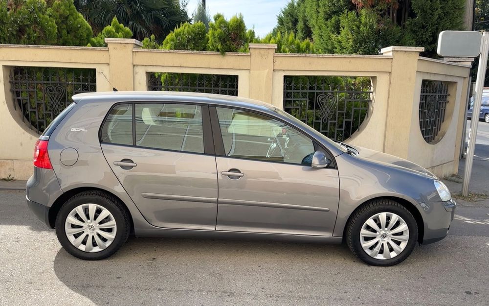 Volkswagen Golf 5 , 1.9 TDI , An fabricație 2008 , Model GOAL