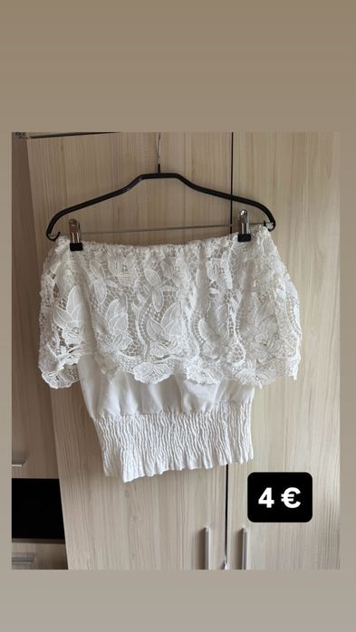 Разпродажба на дрехи