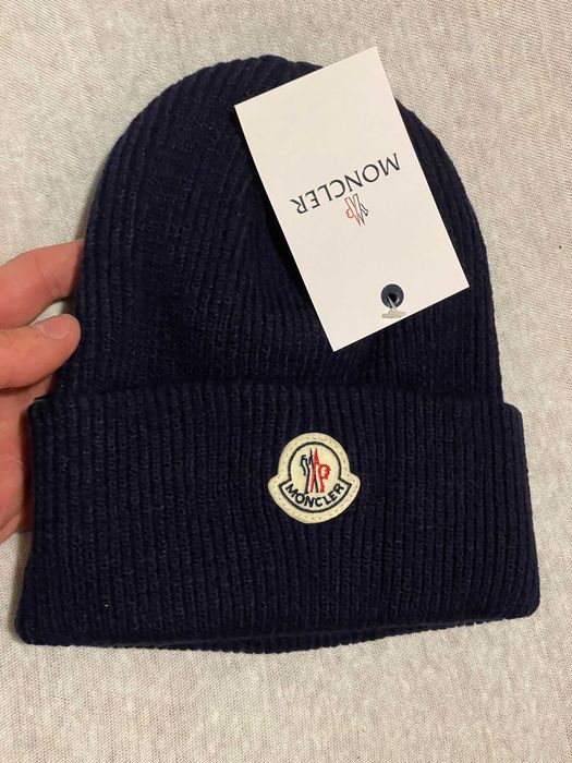 Vand caciula Möncle, neagra + alte culori, noi si nepurtate