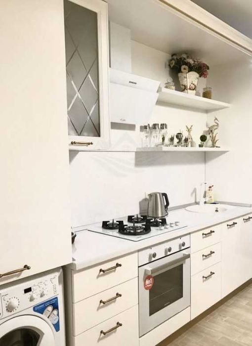 Дава се под наем Едностаен апартамент в Пловдив, Старият град - 45 кв.м за 214.2 € - Снимка #1