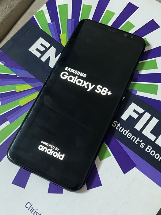 Samsung S8 Plus)