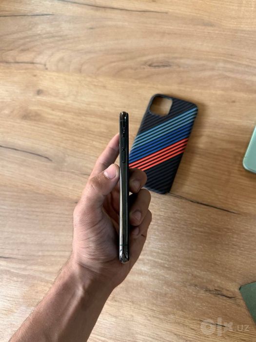 iphone 11 pro.