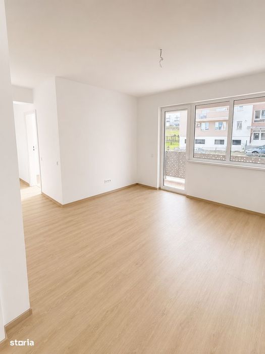 Apartament Finisat - 3 Camere I Parcare - Str. Teilor