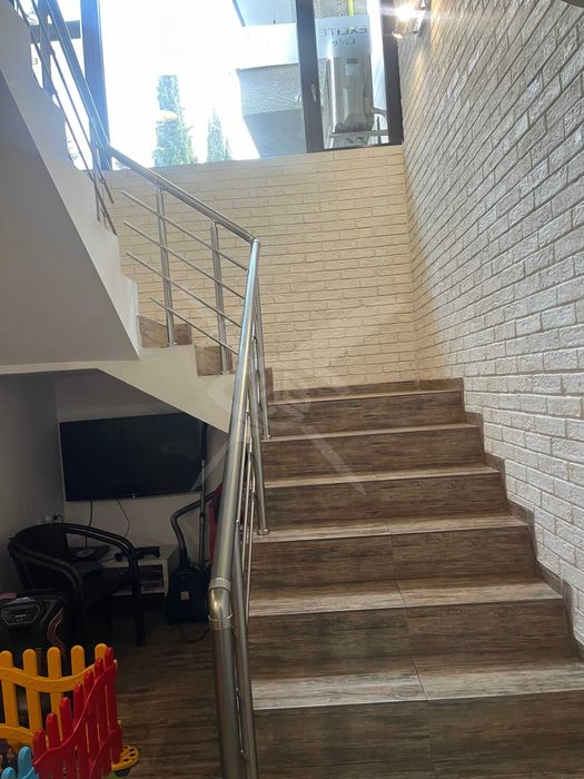 Продава се Заведение в Асеновград - 125 кв.м за 1240 €/кв.м - Снимка #4