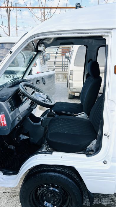 Damas sotiladi ideal xolatda et betida kraskasi bor mos karopka motor