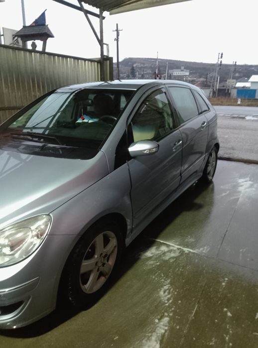 Mercedes Benz B200  cdi
