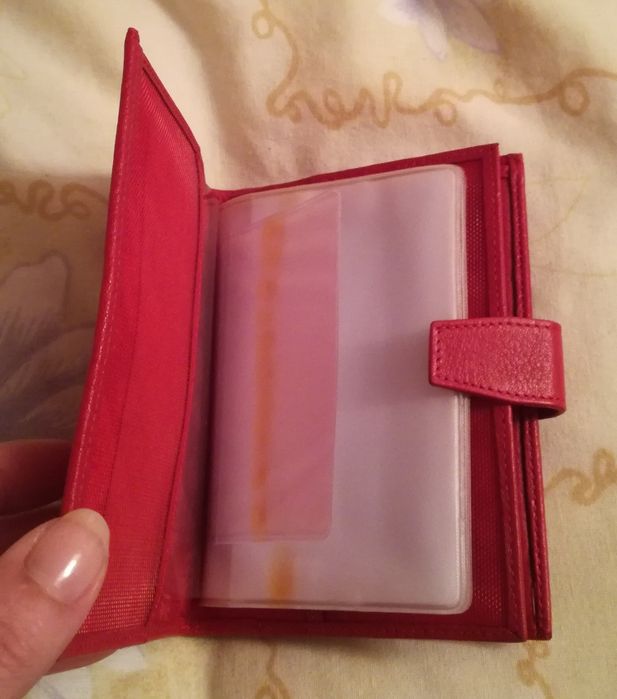 Дамско червено портмоне естествена кожа