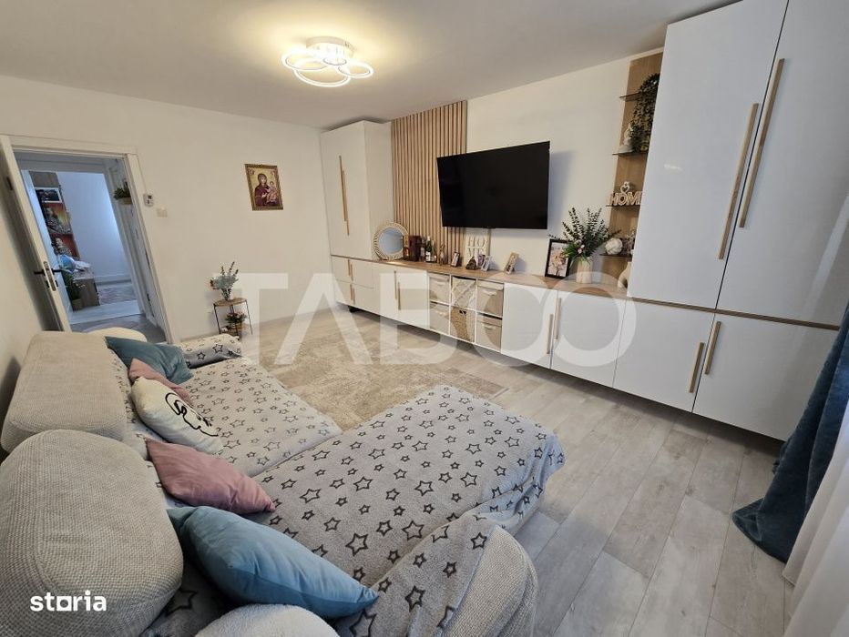 Apartament decomandat de vanzare mobilat pivnita Vasile Aaron Sibiu