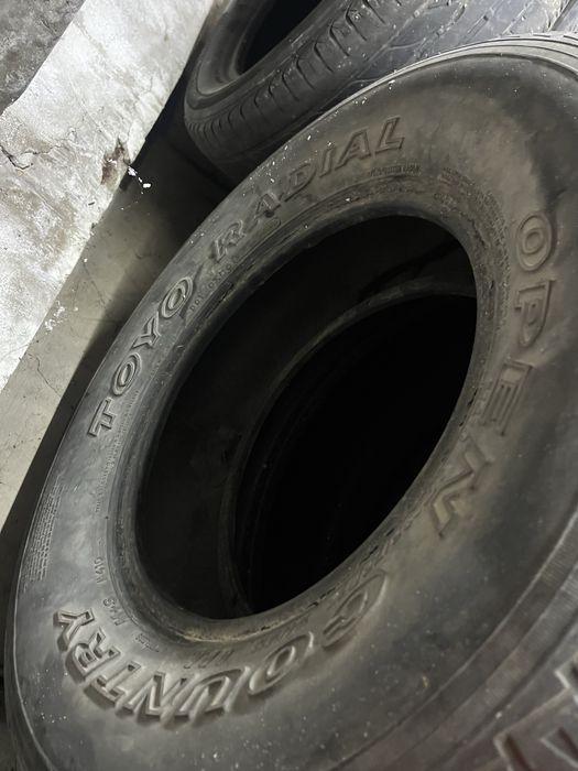 235/75/р15 одиночка шина