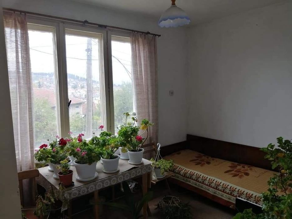 Продава се Етаж от къща в Белоградчик - 140 кв.м за 328 €/кв.м - Снимка #1