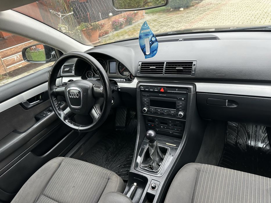 Vând Audi a4 B7 2.0 diesel/pachet s-line,posibilitate rate, fiscal ,