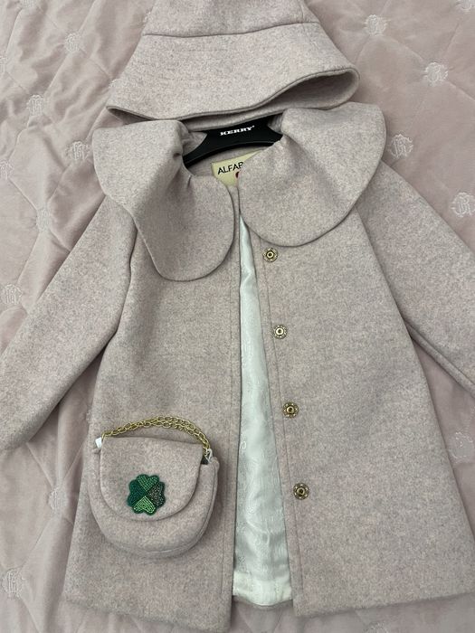 Продам дизайнерское детское пальто