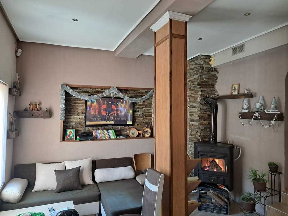 Продава се Къща в с. Бели Осъм, Област Ловеч - 160 кв.м за 938 €/кв.м - Снимка #1