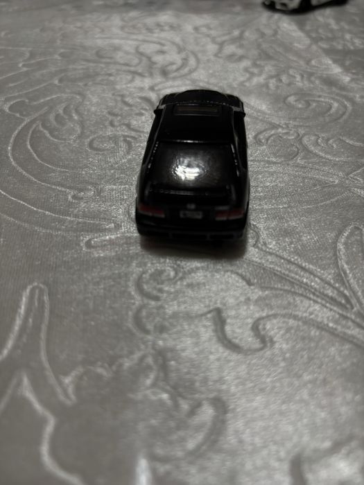 Хот вилс машина ориг