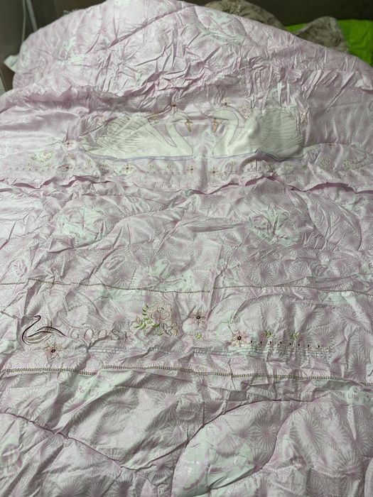 Продам одеяло двуспалка