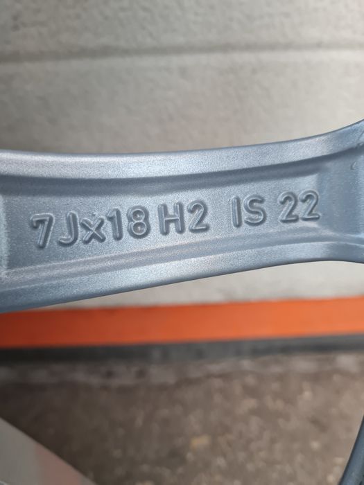 Оригинални джанти за BMW X3 X4 G01 G02 R18 5x112 ET22 7J