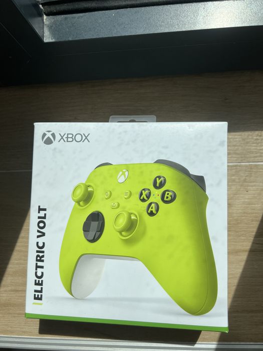 Xbox контролер Нов