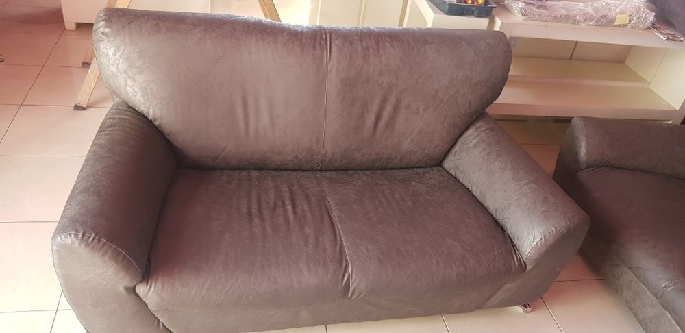 дивани 2бр може и по отделно по 300лв на 1бр