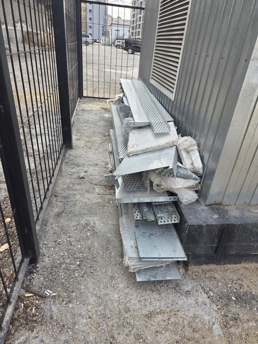 Продам остатки лотков