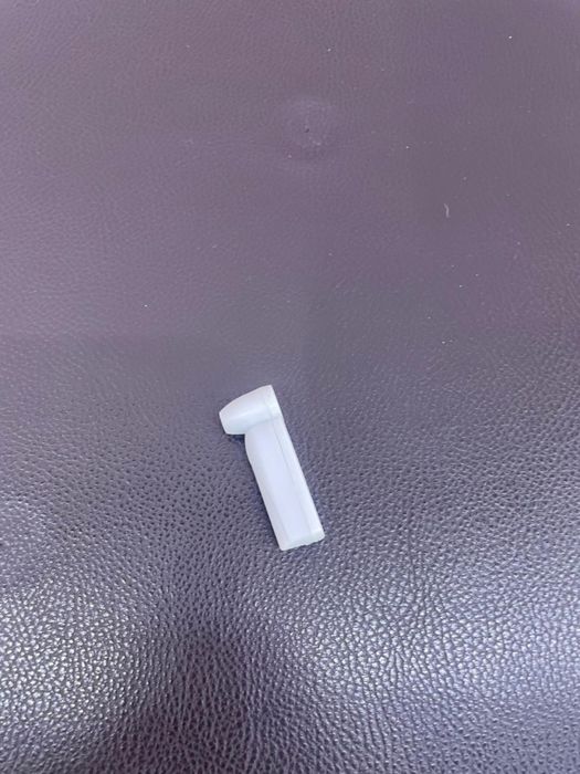 Срочно аксес для магазина одежды