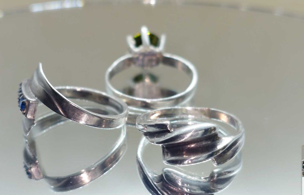 Set 3 Inele din Argint cu Rubin și Pietre de Sinteză – Ofertă Pachet