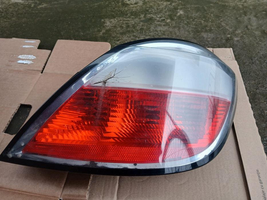 Stop stanga dreapta Astra H