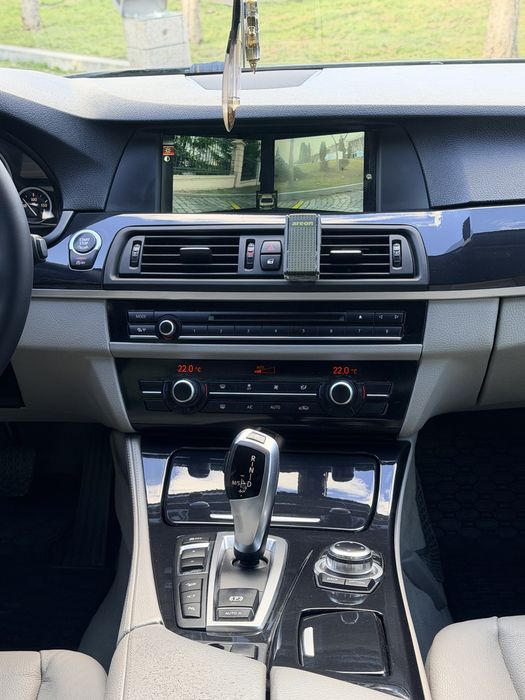 Bmw F10 2.0 2013 camere 360 HUD