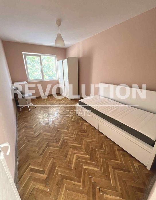 Дава се под наем Четиристаен апартамент в Варна, Лятно кино Тракия - 90 кв.м за 500 € - Снимка #3