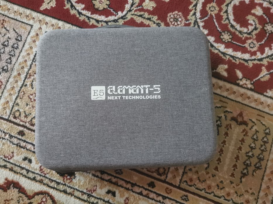 Массажер Element-5 ручной вибрационный перкуссионный