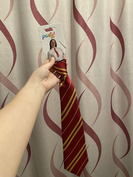 Продам галстук Гарри Поттера