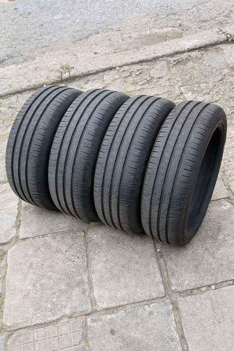 4 летни гуми Toyo Proxes sport 225/45/17 Бартер за зимни 15 цола